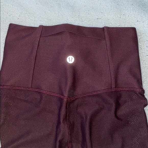 New with tags, Lululemon leggings! - Picture 3 of 4